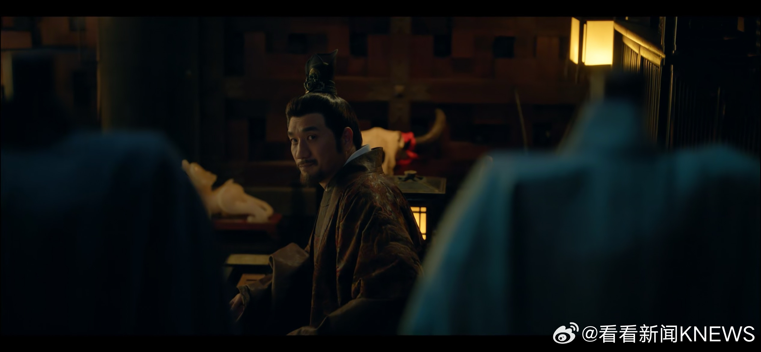 【#藏海解锁新皮肤#】#藏海传# 第十七集：藏海从高明处知晓了庄芦隐与沈宛的过往
