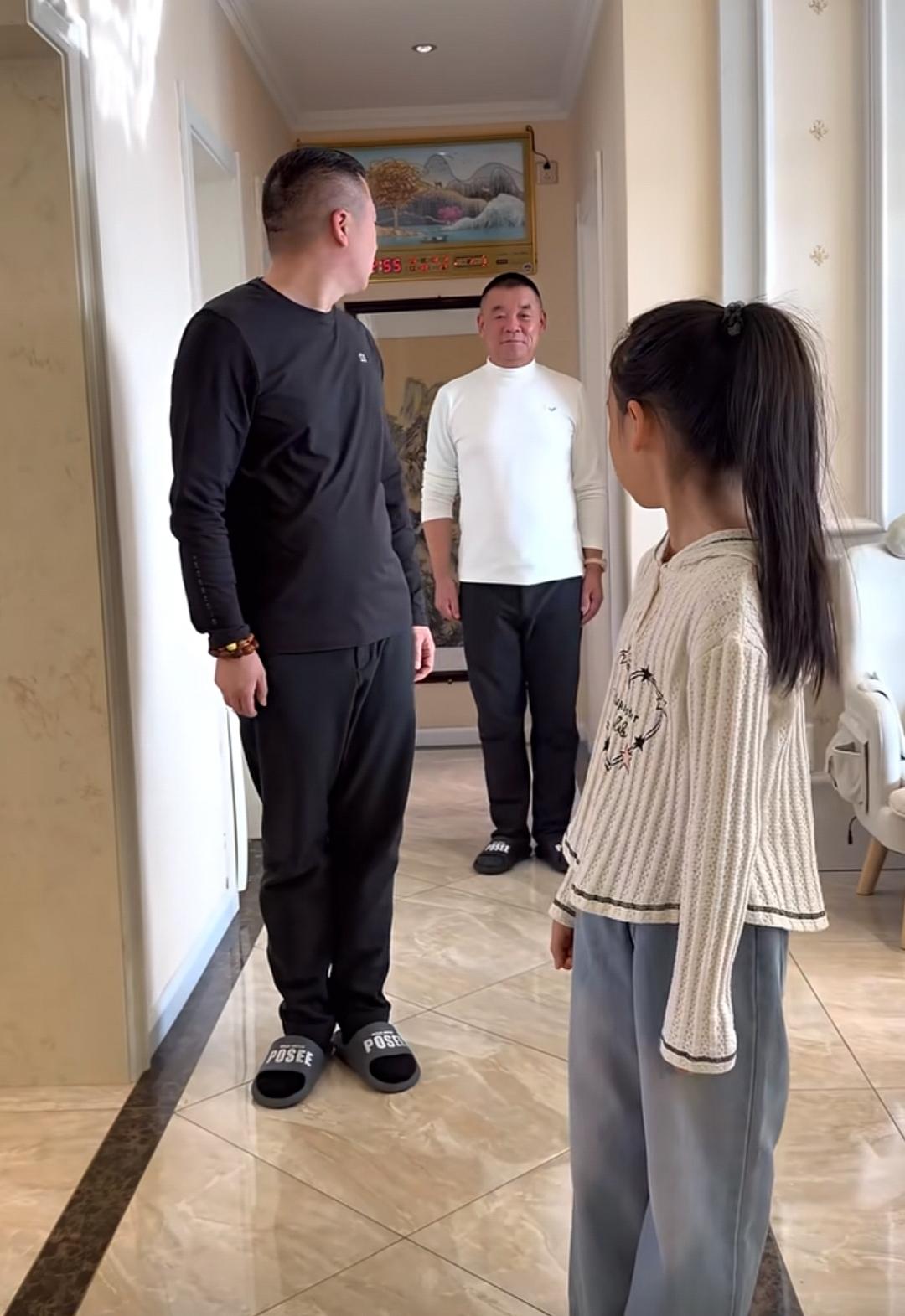 看哭了！很多人都看哭了！近日，吉林长春一女子在自己的家里进行了一场小测试，看哭了