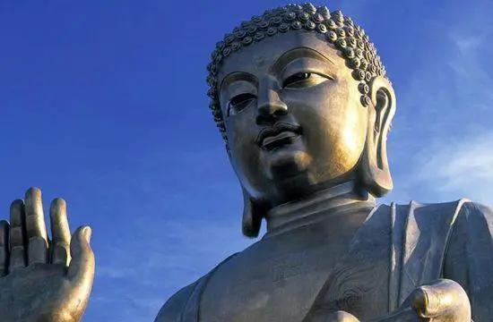 今天是公元2024年4月9日，星期二，农历三月初一，早安！
人一辈子都在用各种方