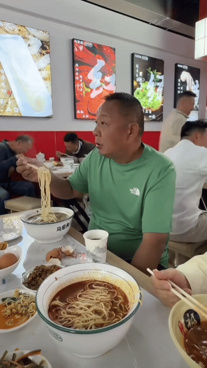 身价过亿，生活却非常接地气的于老板！