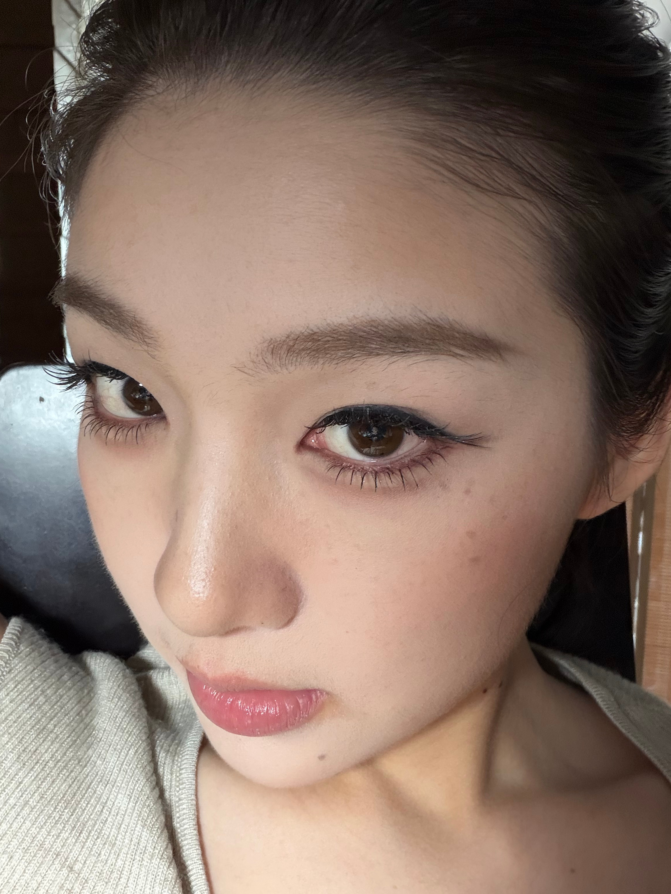 女孩啊，总是希望闺蜜既是剪辑大师又是化妆高手，既是体贴的老姐姐又是知心好友，如果
