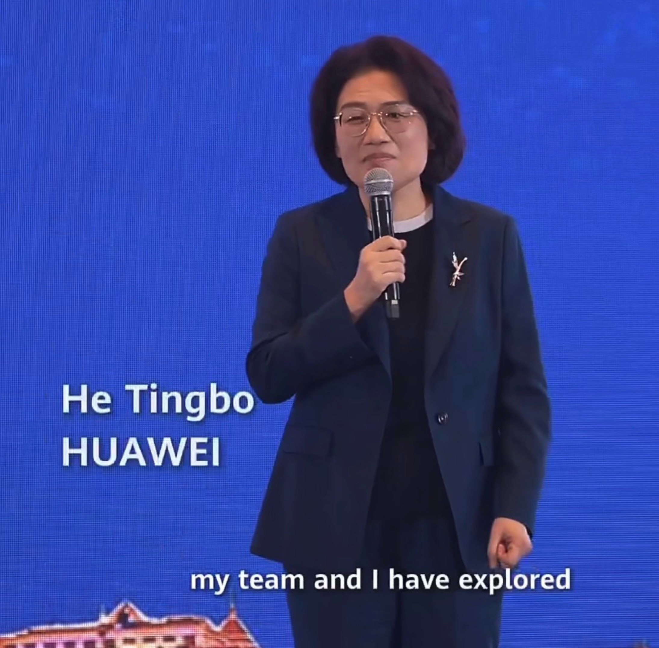 人不能逼急了，华为韬定律，让全世界都看到了中国工程师惊人的创新能力。不知道国外什