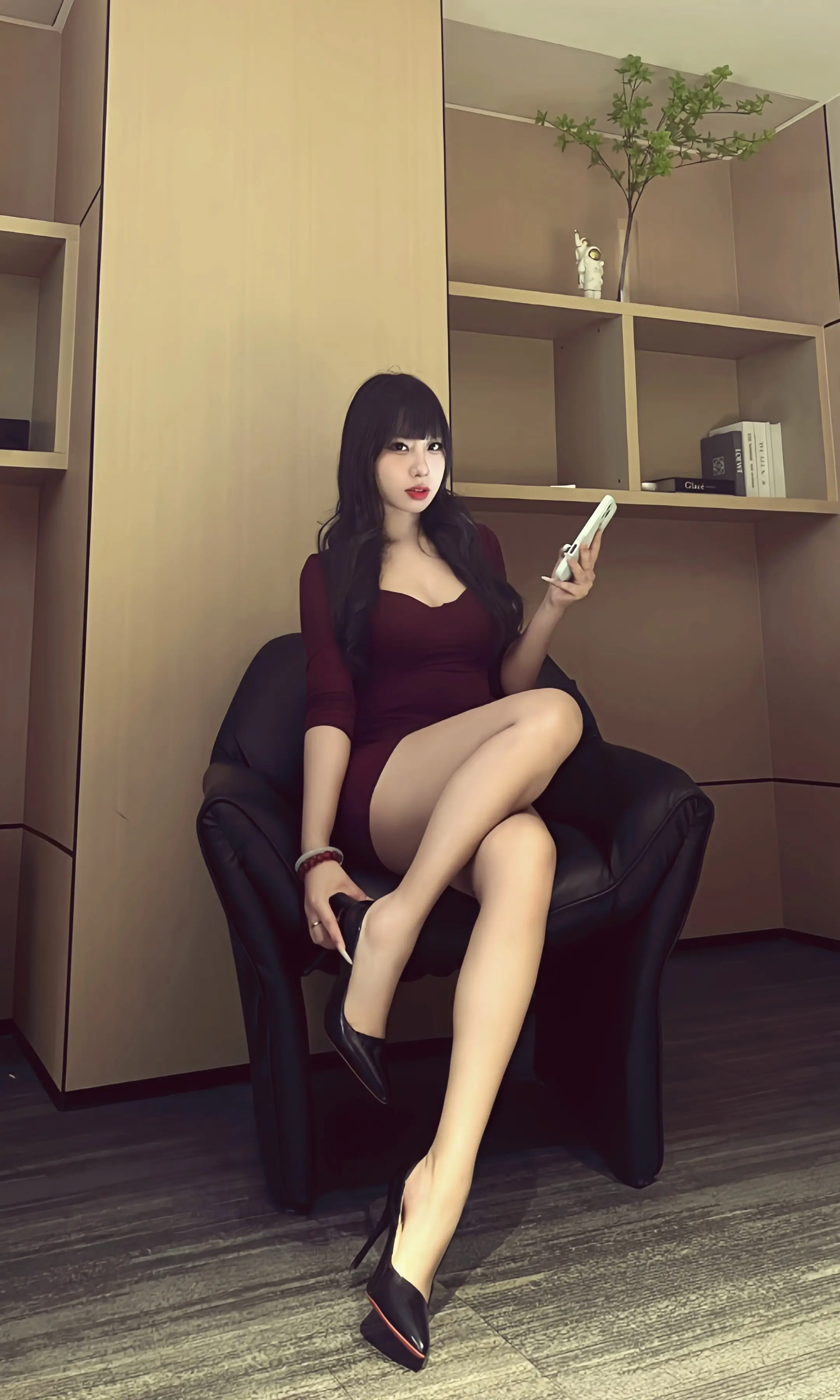 不围着我转就算了把我耍的团团转什么意思。