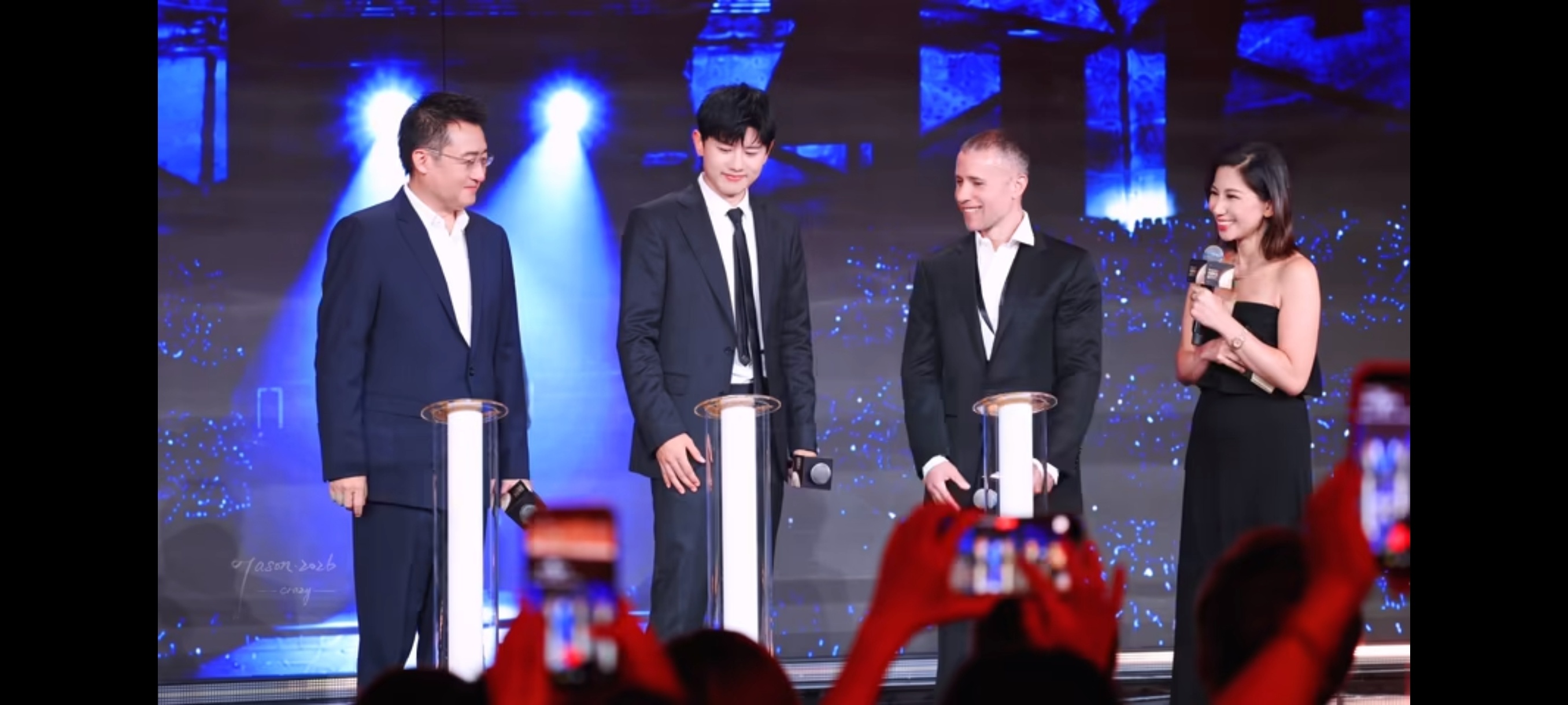 环球音乐与行星文化达成战略合作 “老朋友”回归！就在环球音乐中国峰会现场，张杰携