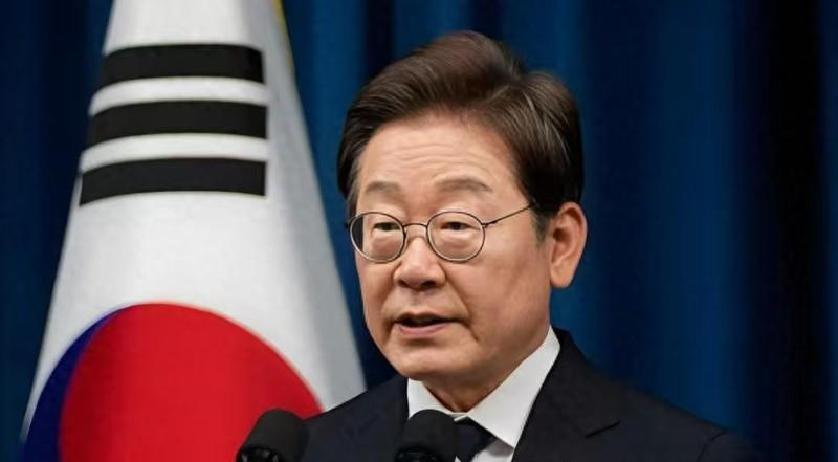 快讯！快讯！。
 
据多家韩媒报道，韩国李在明突然宣布了“调查与起诉分离”的检察