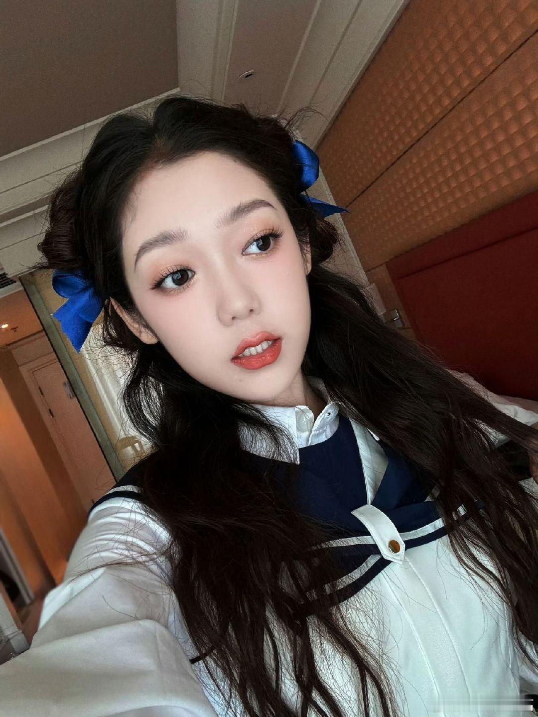 #周深希林娜依高段晓薇跑男路透# 这么好的消息我肯定要告诉我身边的人，我们都挺喜