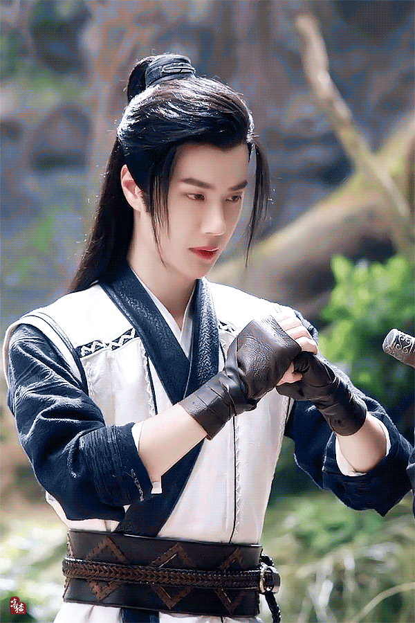 好帅的允子！！！[送花花] ​​​