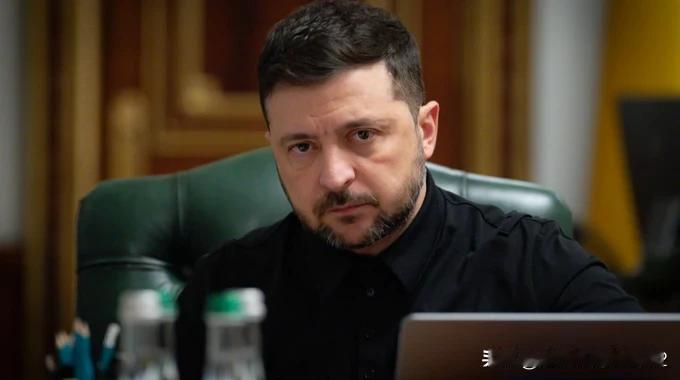 泽连斯基预计，到11月底，乌克兰每天将生产多达800架拦截无人机





乌克