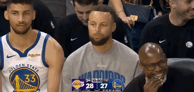 勇士队最近5场比赛1胜4负，唯一赢的那一场还是赢的联盟垫底的国王，这样的战绩让人