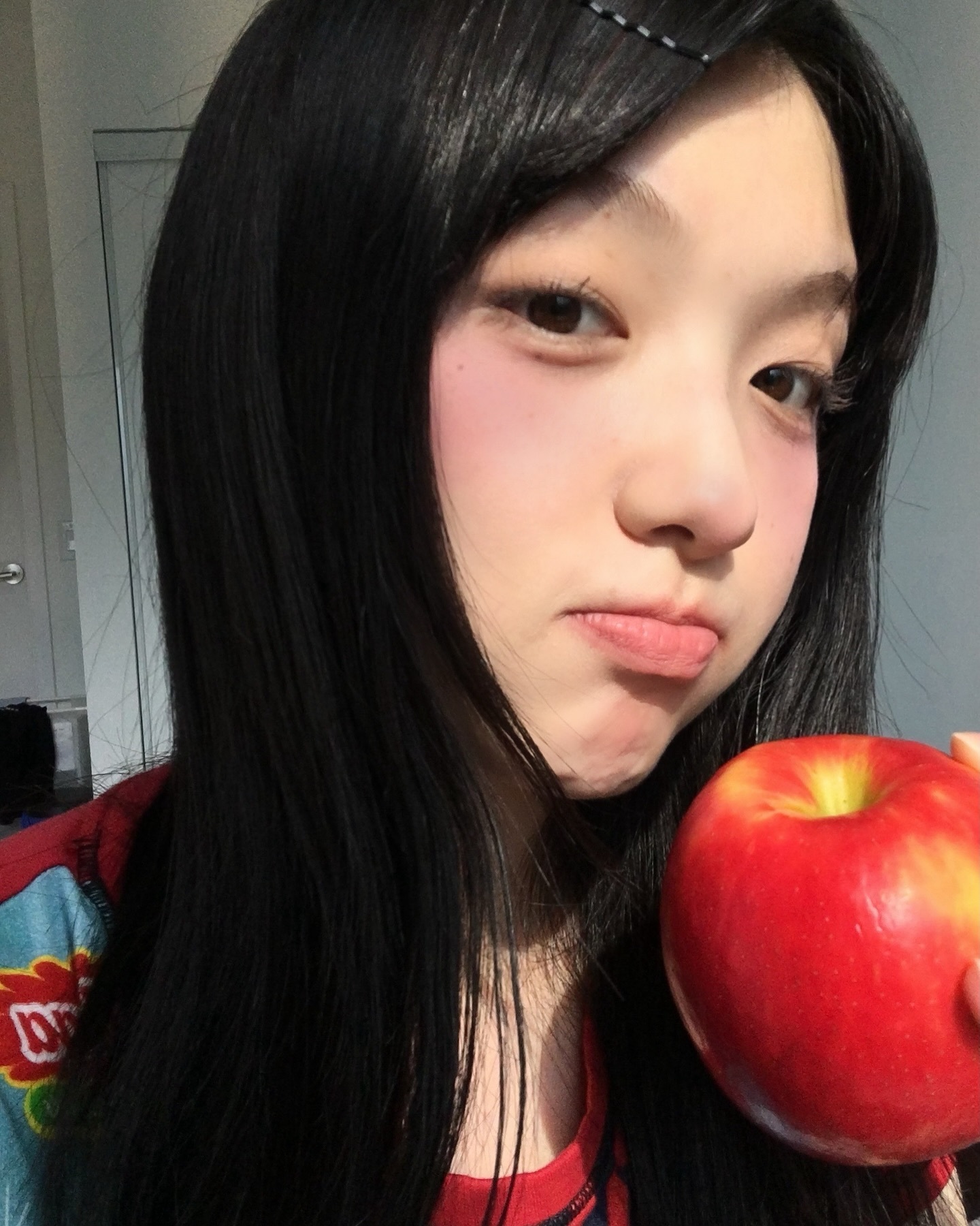 🍎 ​​​