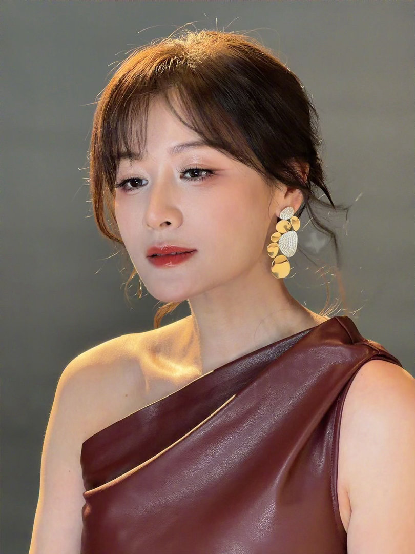 07快男王铮亮送考05超女叶一茜叶一茜送考人是王铮亮 选秀时代的友情延续，王铮亮