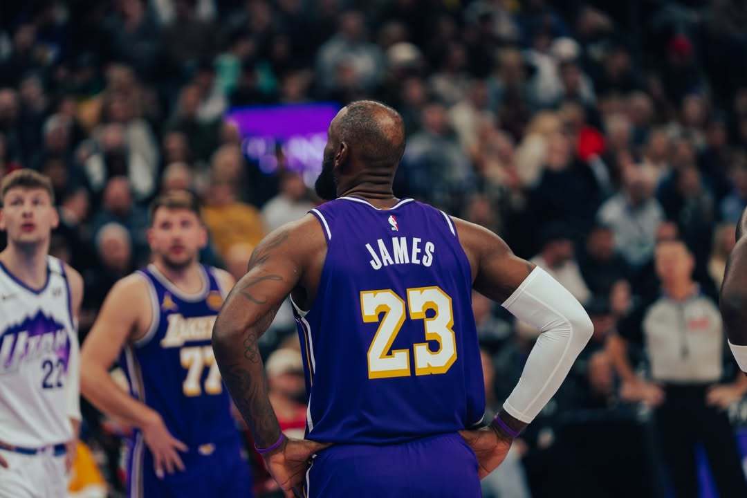 对阵爵士旧图湖人国度洛杉矶湖人