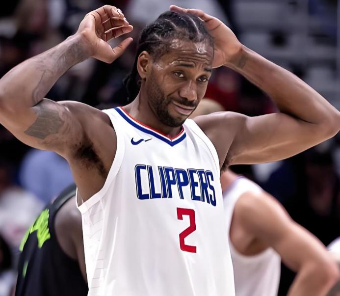 今天怎么了？2条重磅消息都错了！NBA发言人赶紧辟谣了！
今天ESPN知名记者S