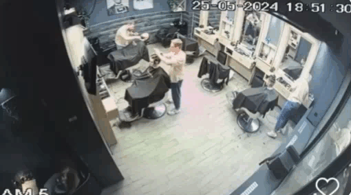 俄军导弹5月25日精确打击乌克兰哈尔科夫一个理发店的视频曝光。是不是这个理发店是