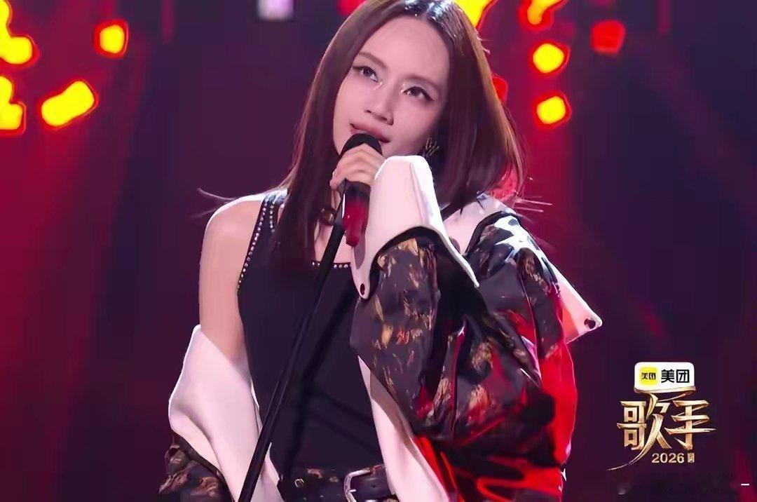 《歌手》突围赛：刘惜君淘汰真不冤，但有浑水摸鱼的人，更值得走 