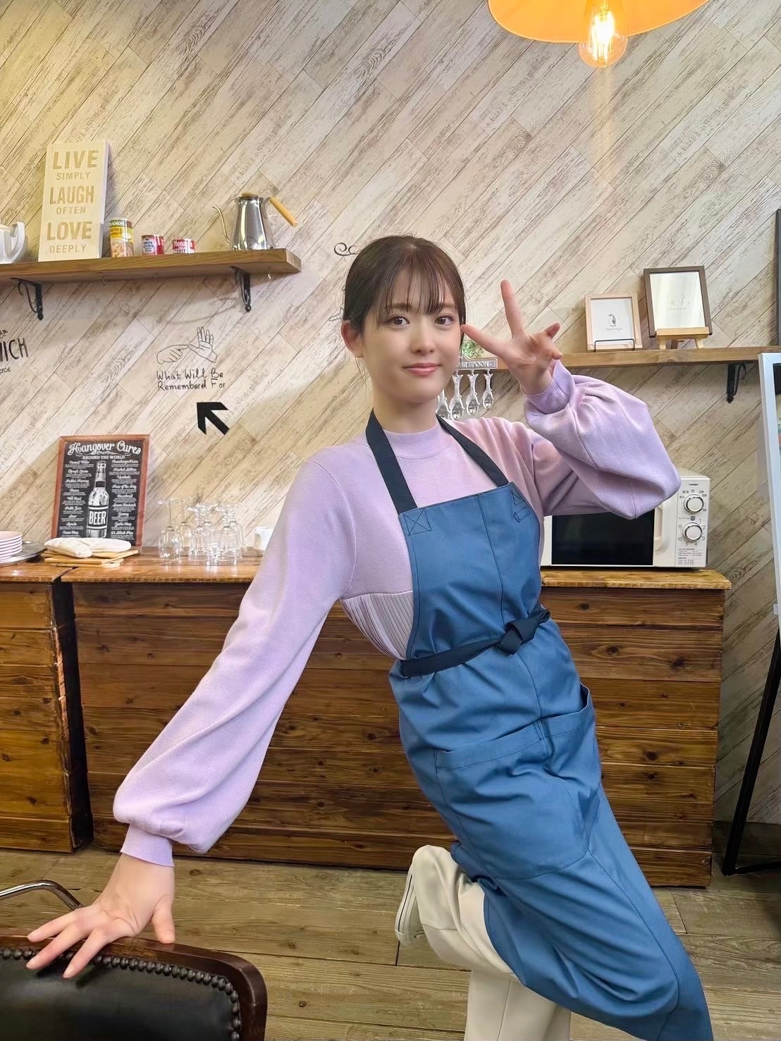 松村沙友理🍎 　　やぶさかではございません ​​​