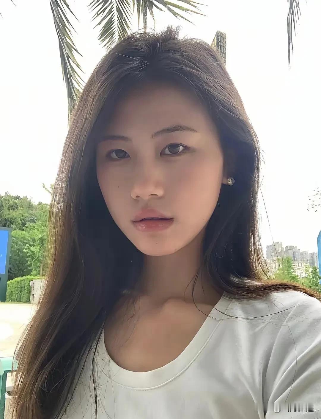 雷州半岛，我的家乡在徐闻，你是否闻到鸟语花香的味道了，我在这儿长大也在这儿读书，