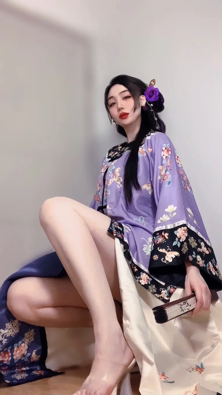 50岁依然保持好状态之你那上辈子跋扈的二太太回来了