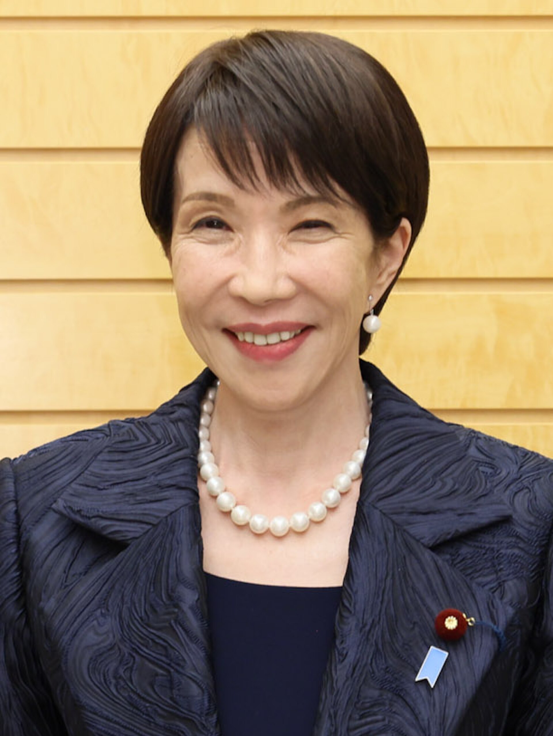 日本共同社周日公布的民调显示，日本首相高市早苗内阁支持率降至55.8%，为去年1