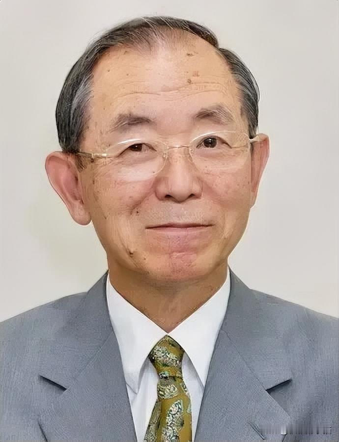 中国为何沉痛哀悼丹羽宇一郎？
 
2025年12月24日，86岁的丹羽宇一郎因衰