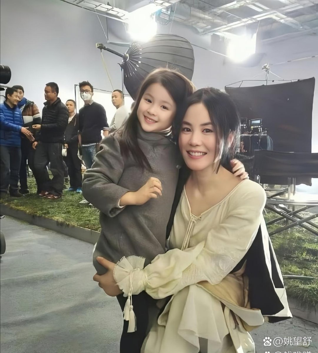 这是王菲的女儿吗，怎么可以这么漂亮？ 
