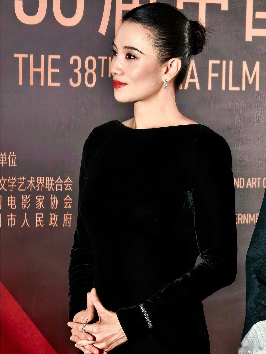 救命！熟悉的面孔太多了！黄教主、辛芷蕾、宋佳等实力派云集，提名者与众星闪耀，含金