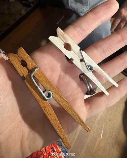 1960年代的木制夹子和现在同类产品的对比老物件 社会学