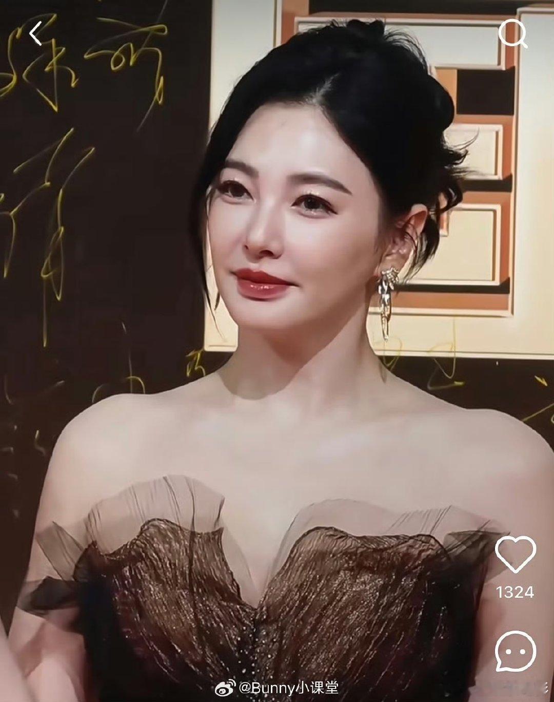 没认出来这是张雨绮差点没认出这是张雨绮差点没认出这是张雨绮张雨绮现在长这样