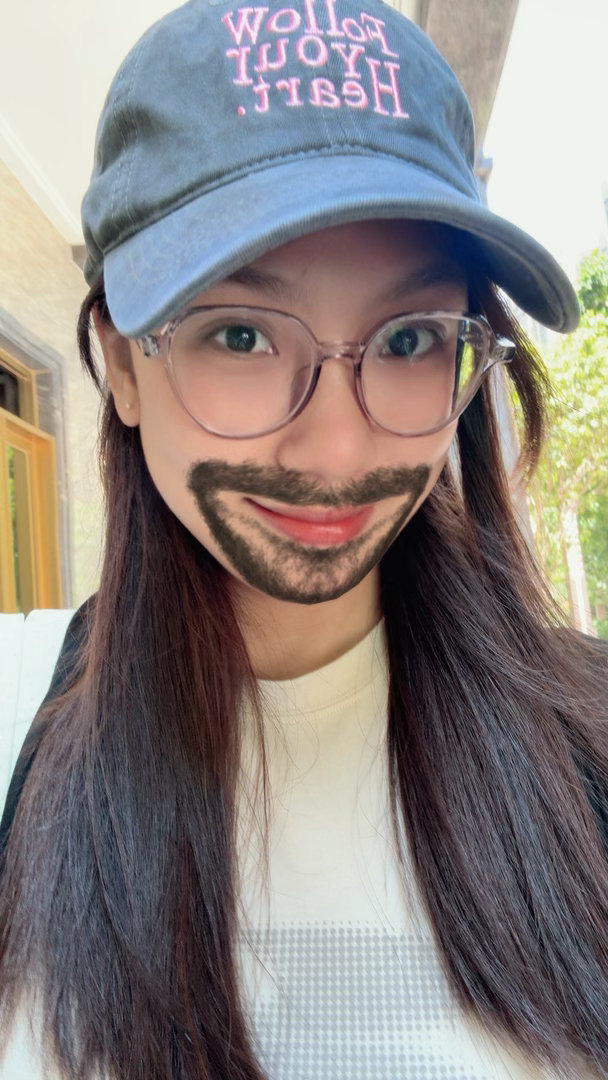 还真的素颜看上演唱会了。。 