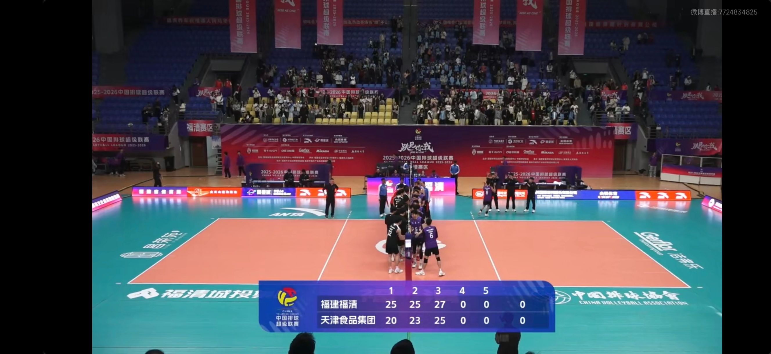 这只可怜的猫，上赛季芋圆拼尽全力也没保级成功，这赛季男明星带上来结果赛季报销打不