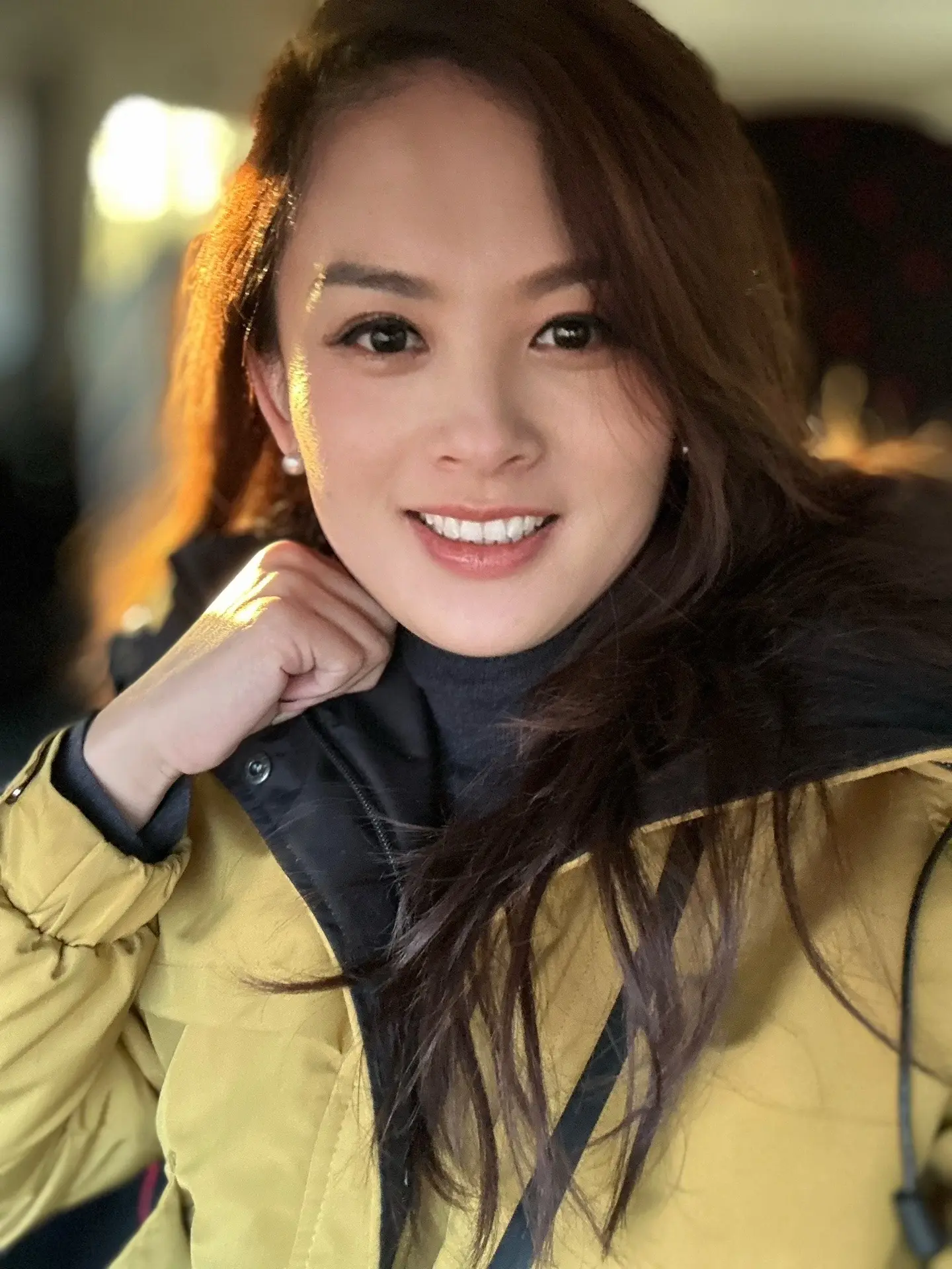 女人真正的贵相在于让人感觉不到一丝丝的怨气，非常沉稳平静安静，这是一种贵气的磁场