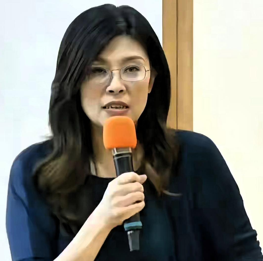 实在不行求大陆！台湾天然气告急仅够一周，全岛电力濒临停摆，危机已无退路
 
“实