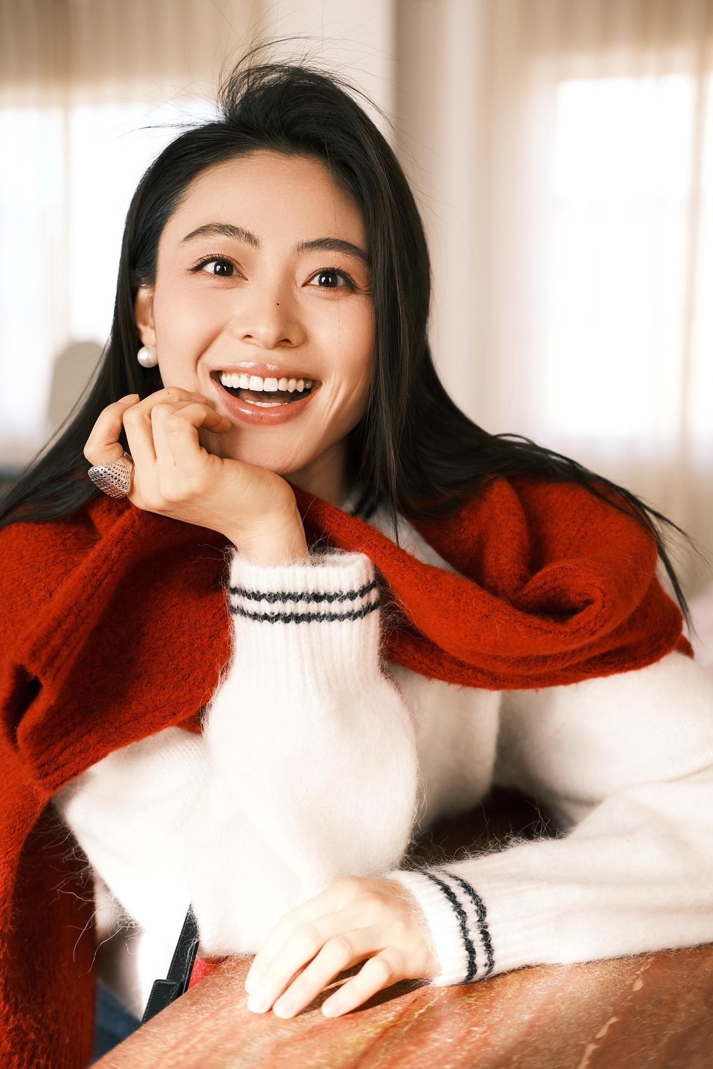 过年小姨穿什么。