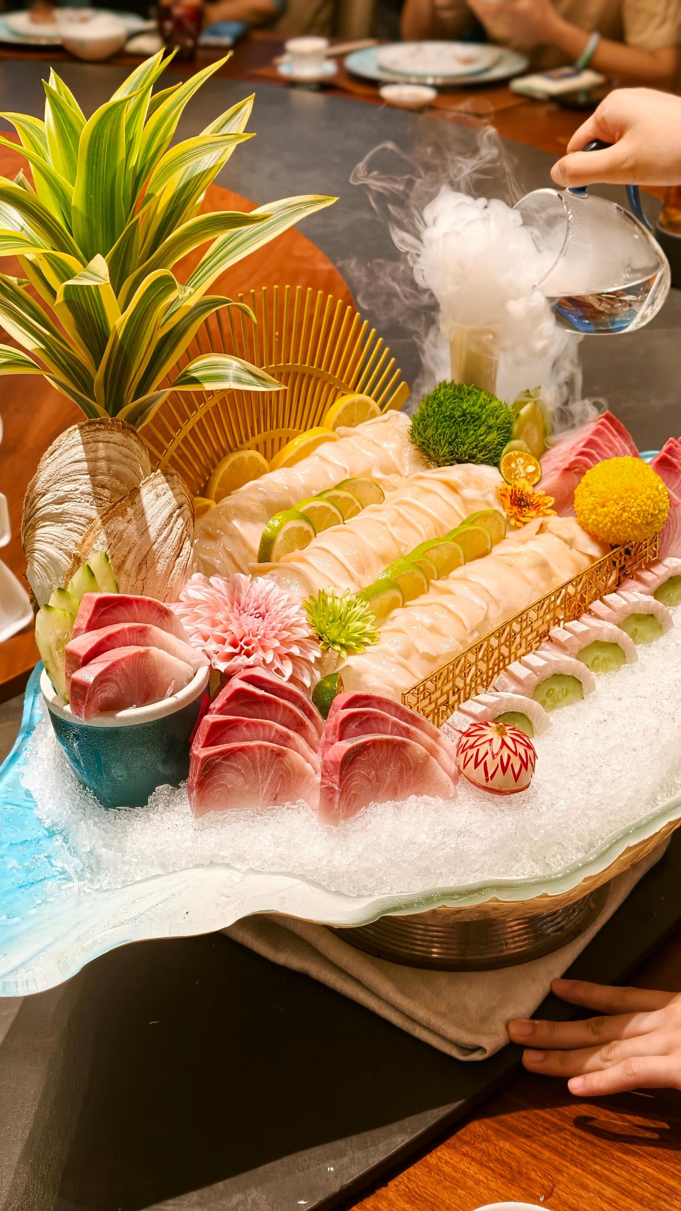 美食探店广州探店 朋友生日在此聚餐庆贺，环境高雅，出品稳定，清汤牛白腩是本店必点
