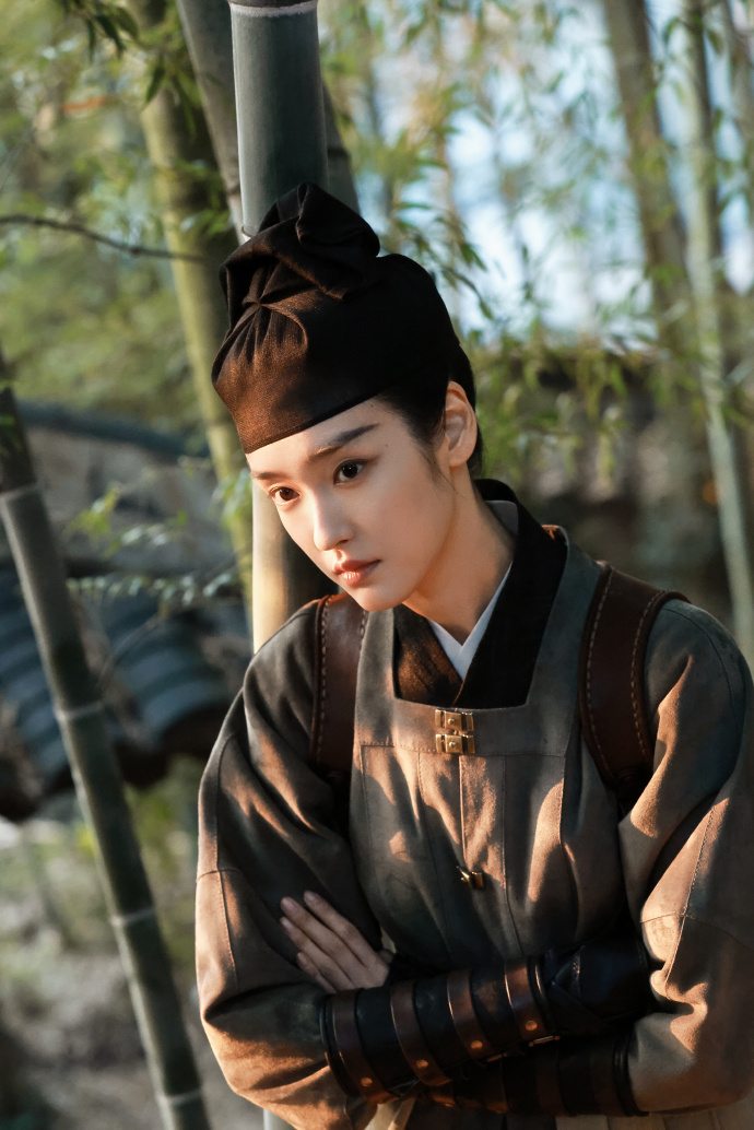 喊碧血蝉张文昕一声老公姐wow 《碧血蝉》开机物料张文昕真的很亮眼哎，利刃出鞘的