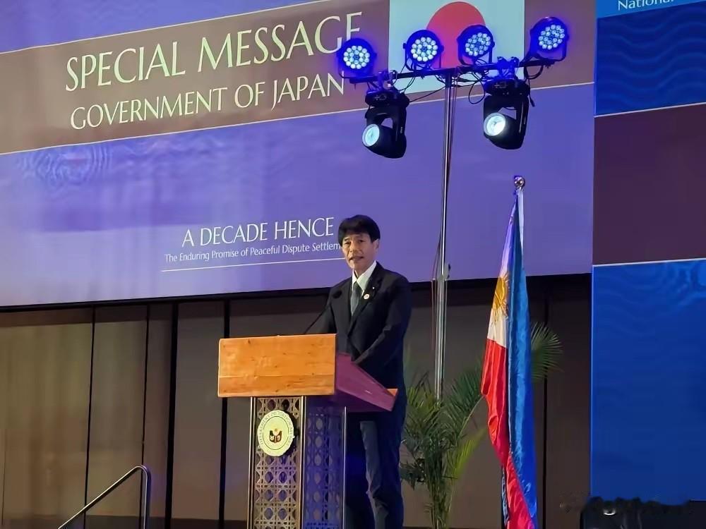 日本外相茂木敏充宣称有权插手南海事务，与高市早苗的台湾有事就是日本有事，如出一辙