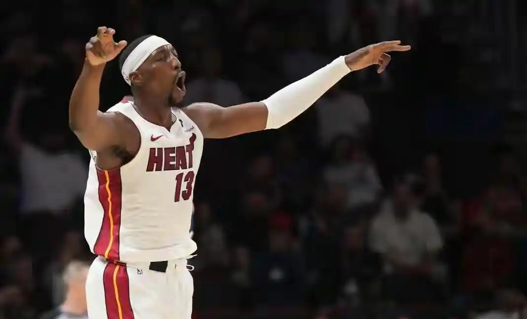 129-147,绿衫军反客为主！杰伦·布朗手感滚烫轰下43分，塔图姆复出即砍25