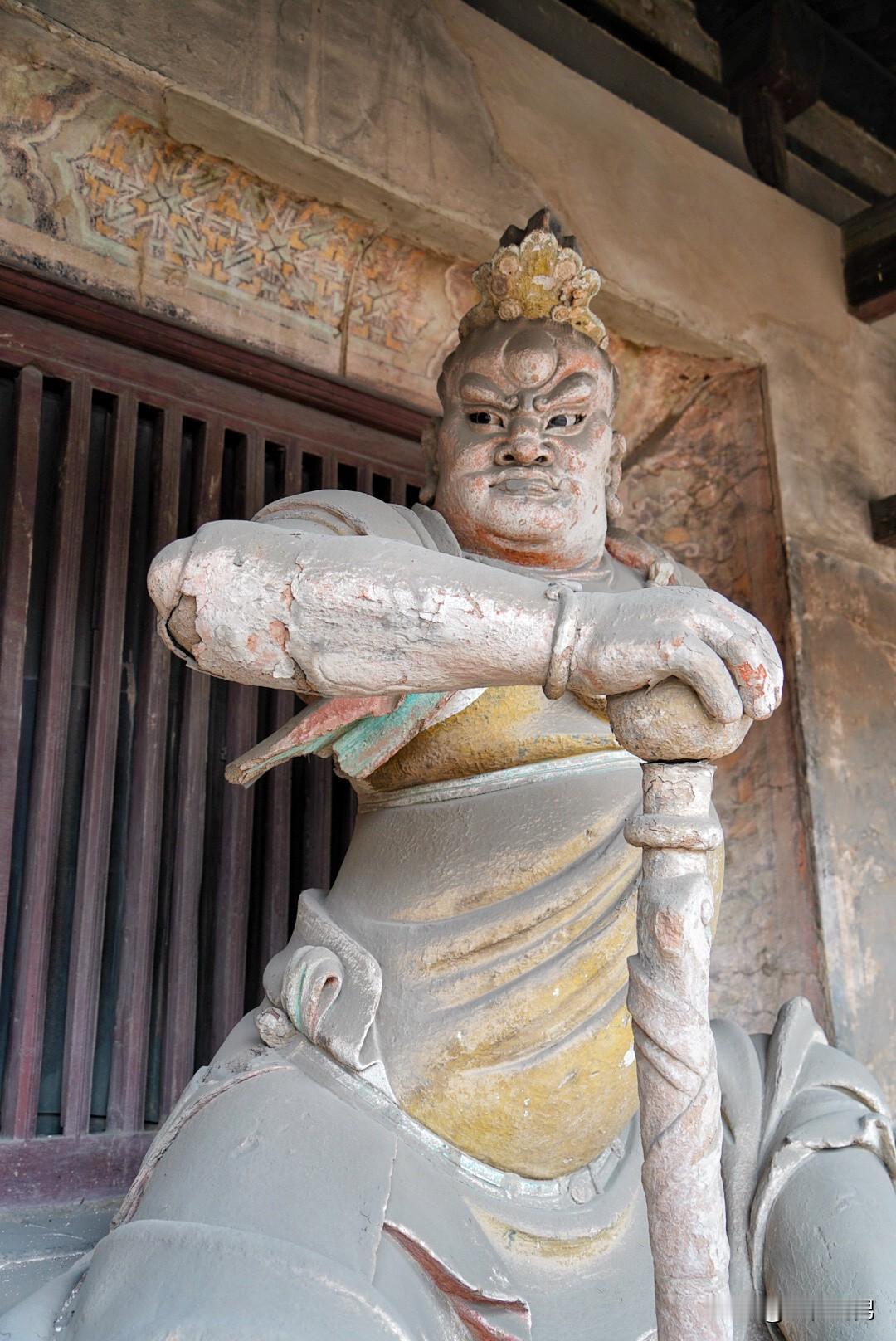 山西平遥双林寺除了天下第一韦驮之外，其他的雕塑也非常值得一看。[灵光一闪]

天