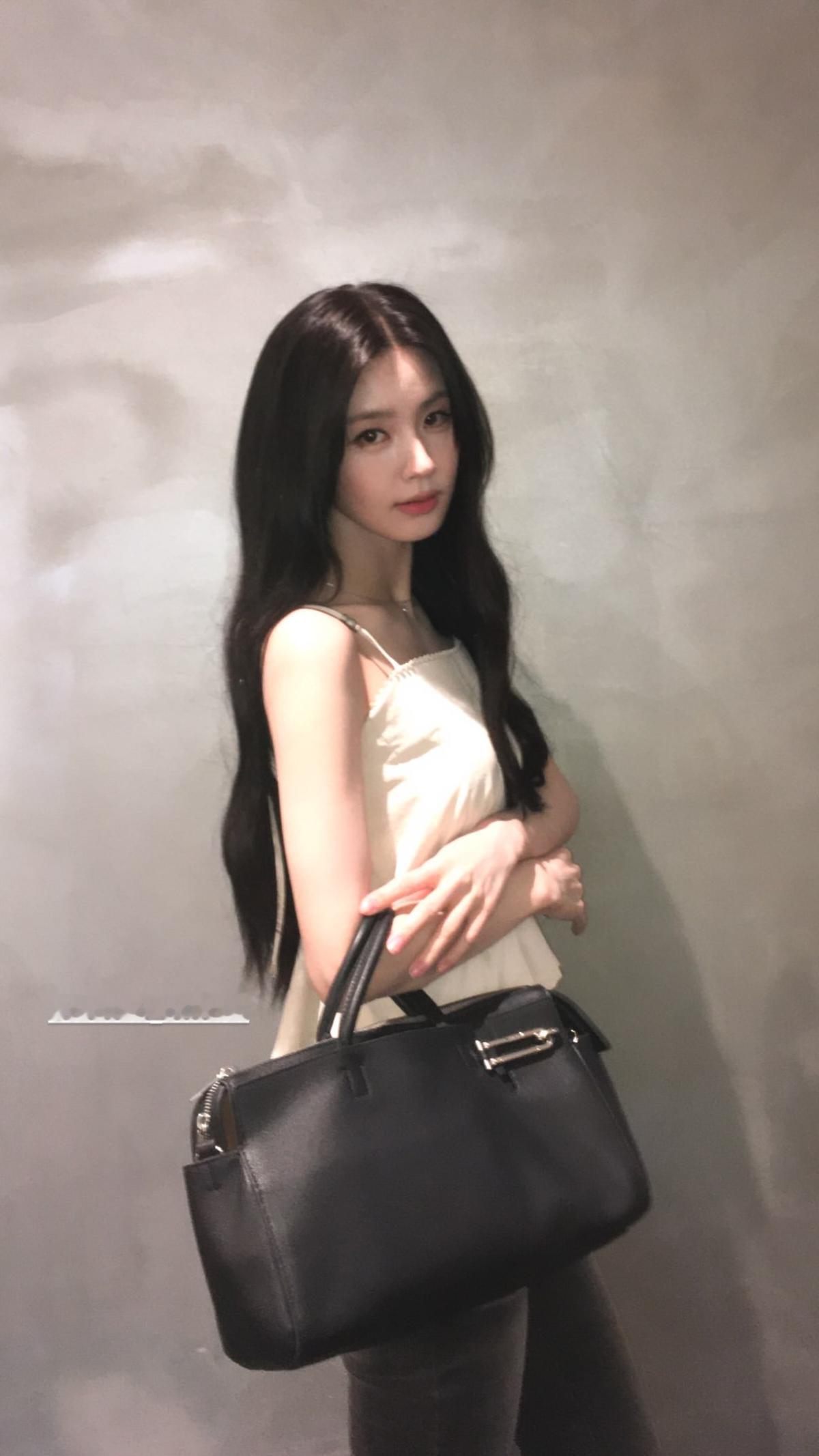 赵美延 来上海参加品牌活动 