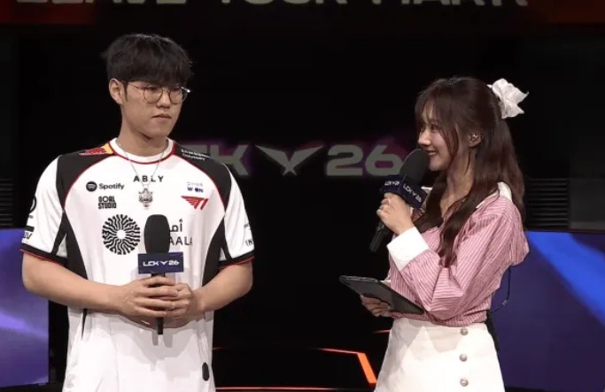 Oner：上场输得太无力，从BP到操作都花了很多时间一起讨论