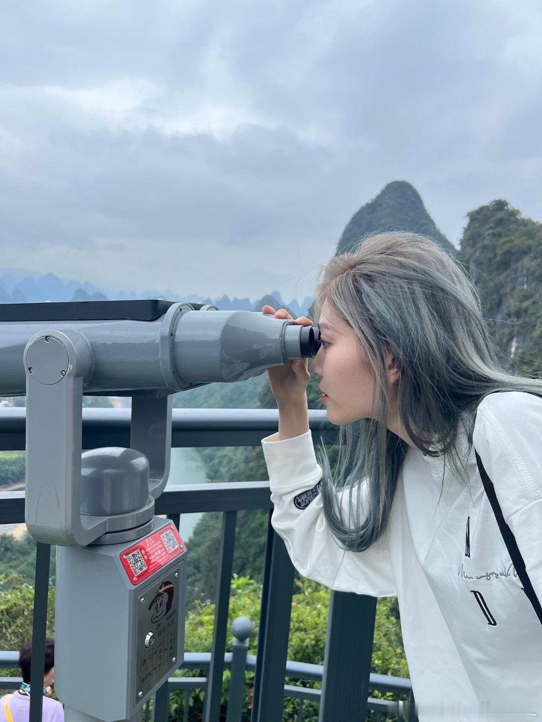 一个优雅的挑水人王奕 脸蛋天才取向狙击王奕我们永远在一起王奕❣️超绝可爱🗣有趣