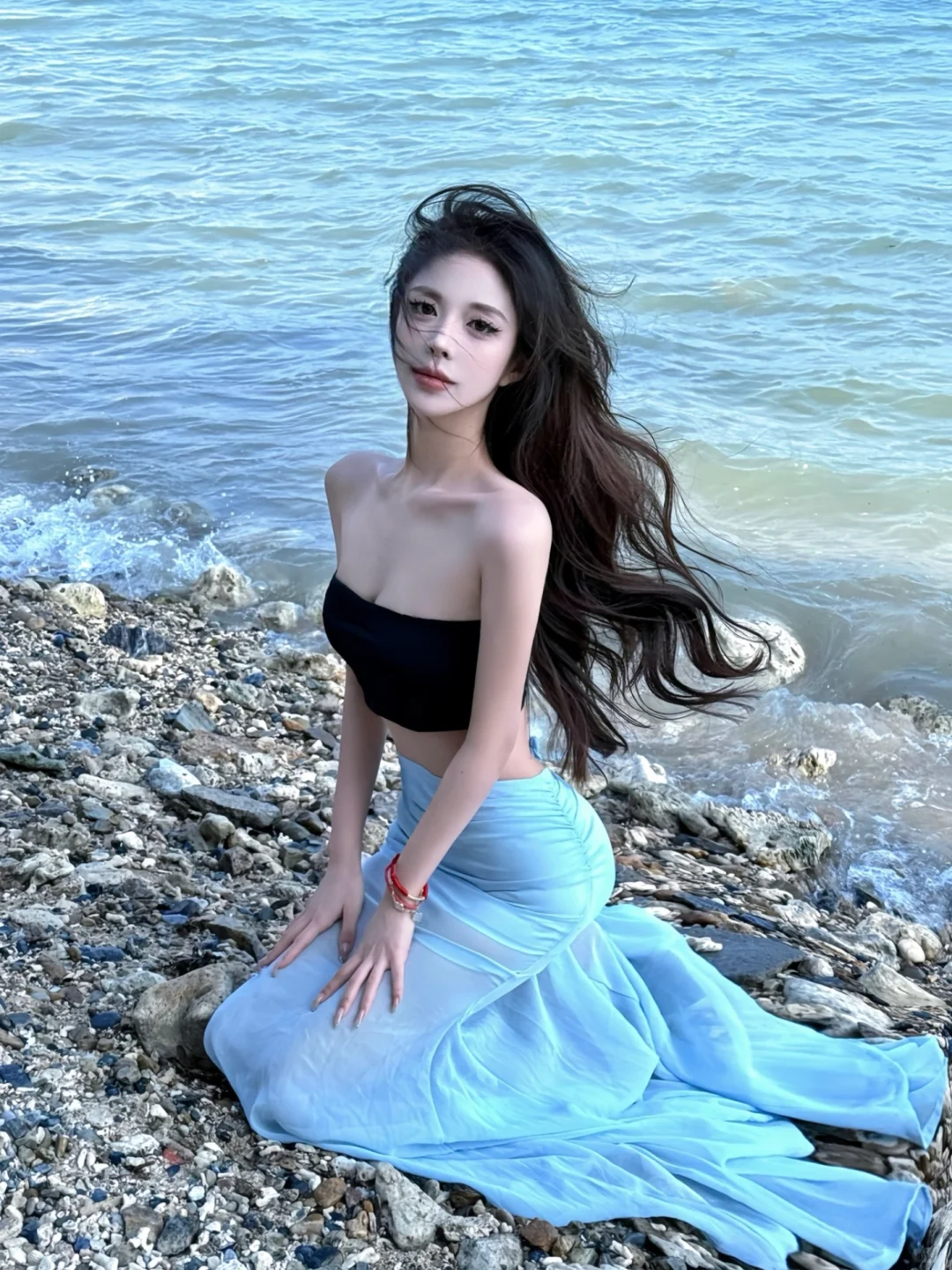 谁许你天上人间 谁同你恨海情天