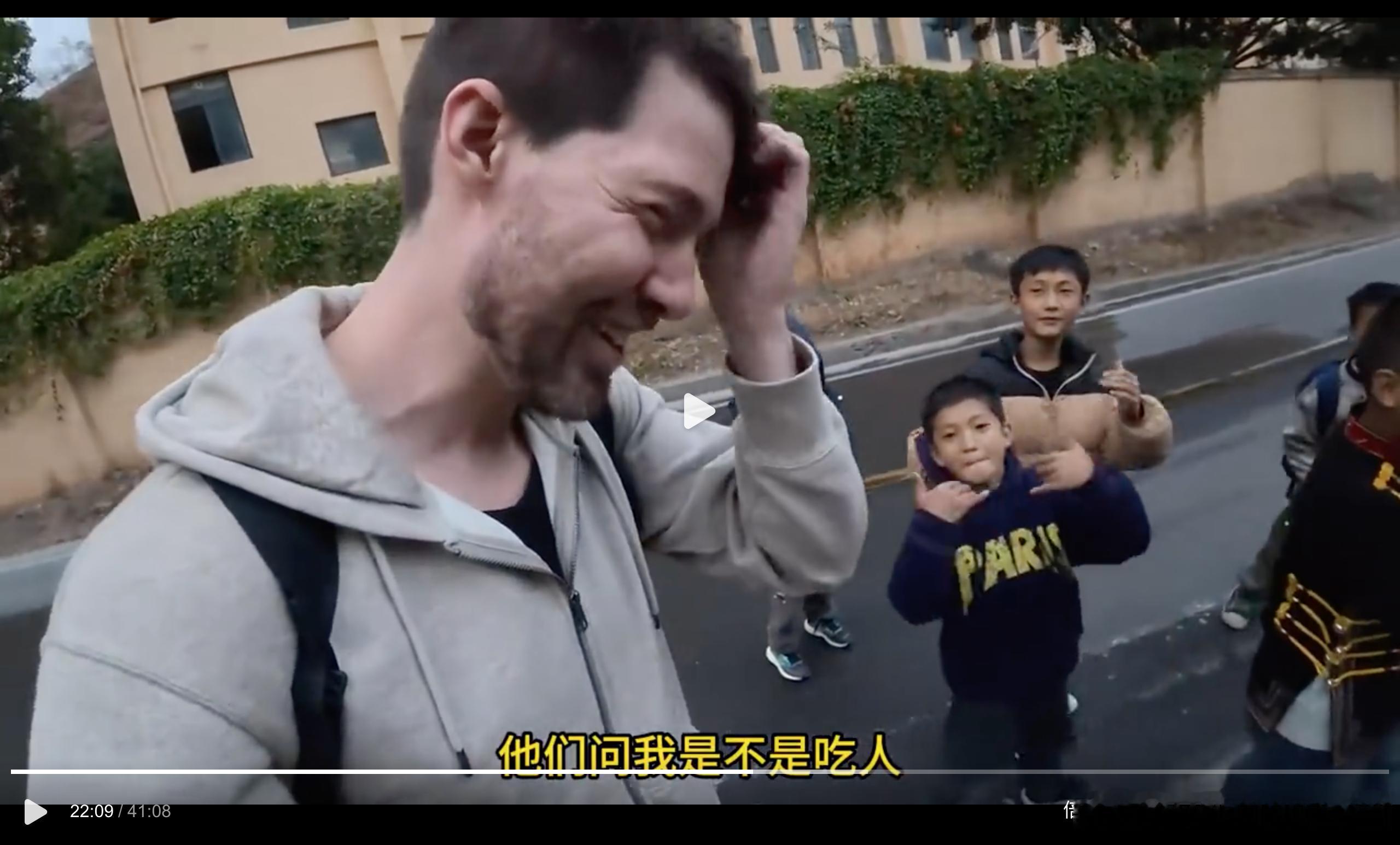 美国网红想拍落后的中国被打脸 吃什么肉，文明？ 