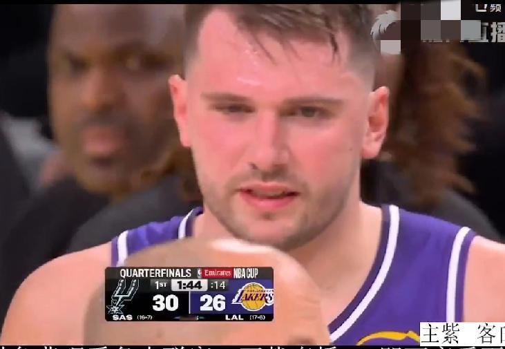 新老摊手王！NBA杯赛，马刺踏淘汰湖人晋级，新摊王东契奇，35分+5板+7助，正