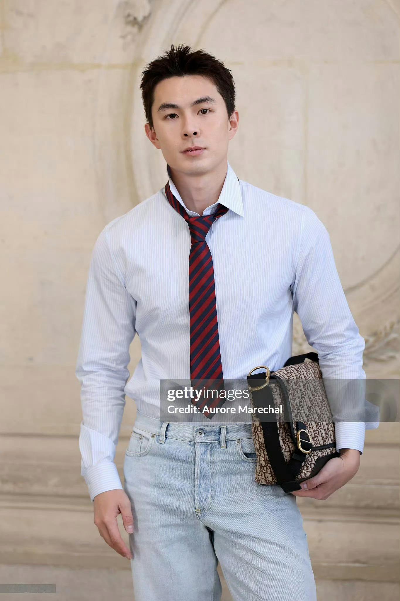 李马特这套很帅！！巴黎男装周