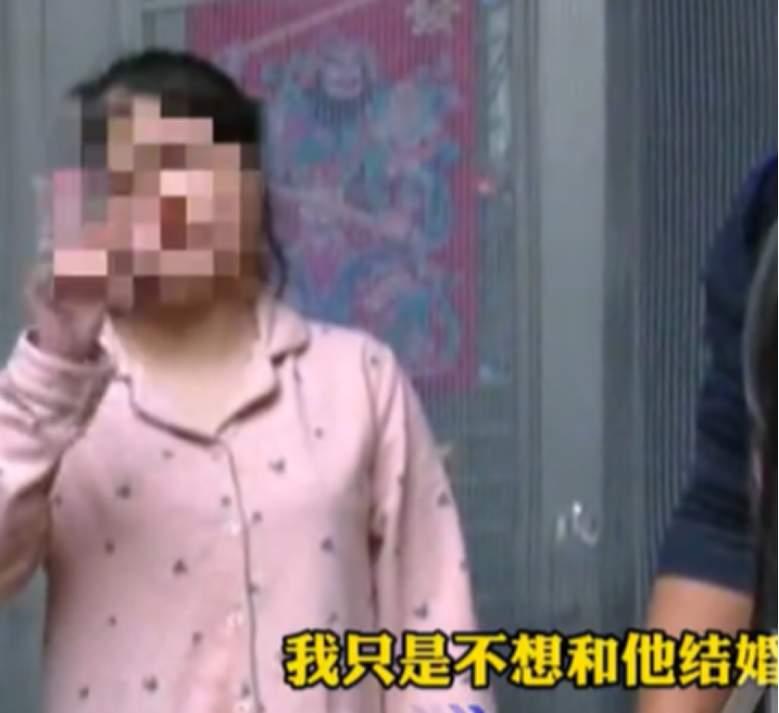 河南平顶山，一男子6.6万彩礼给了，4金买了，家具选了，婚纱照也拍完了，婚宴酒店