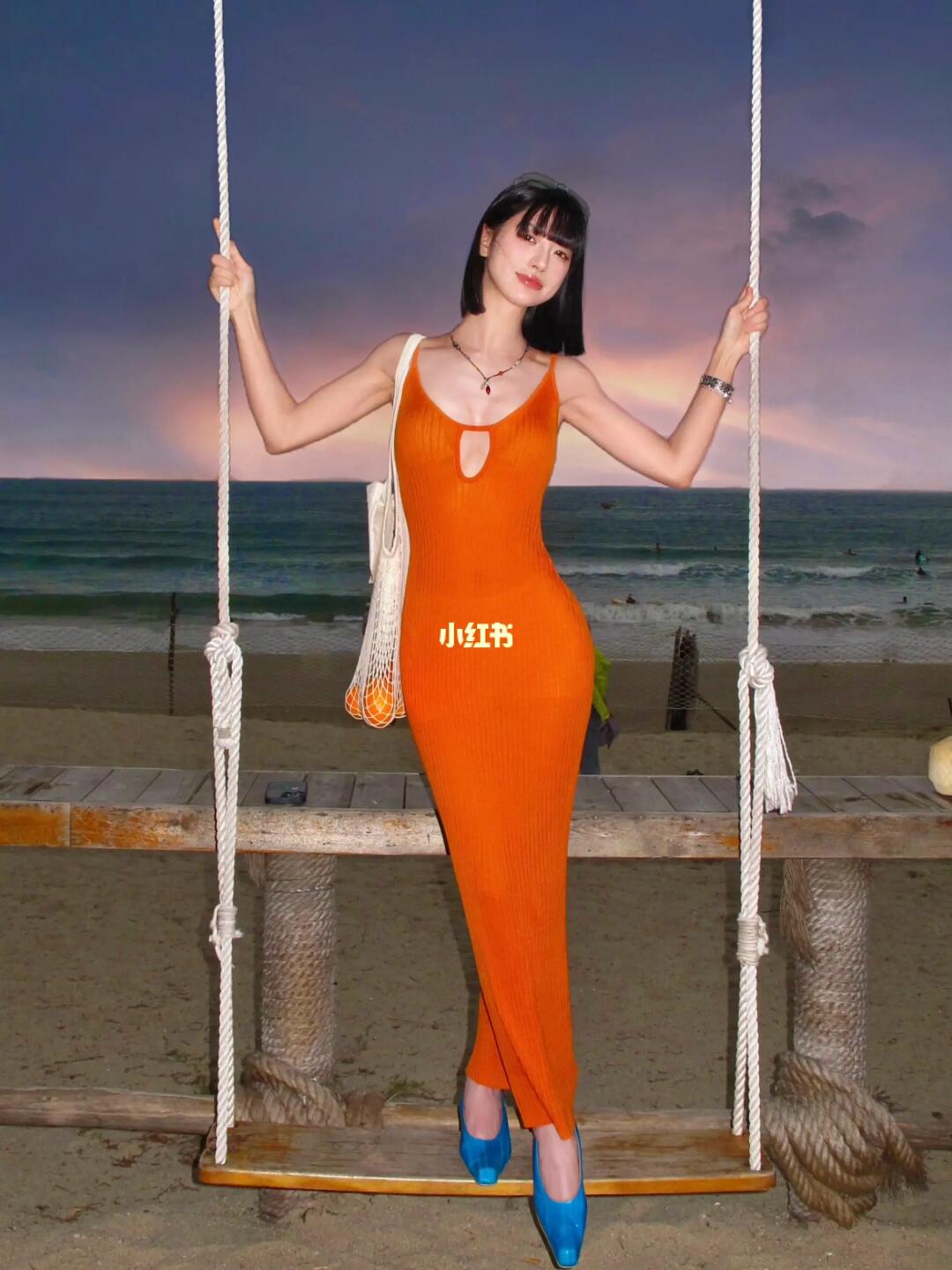 阳光很辣，我也很辣🌄🌊