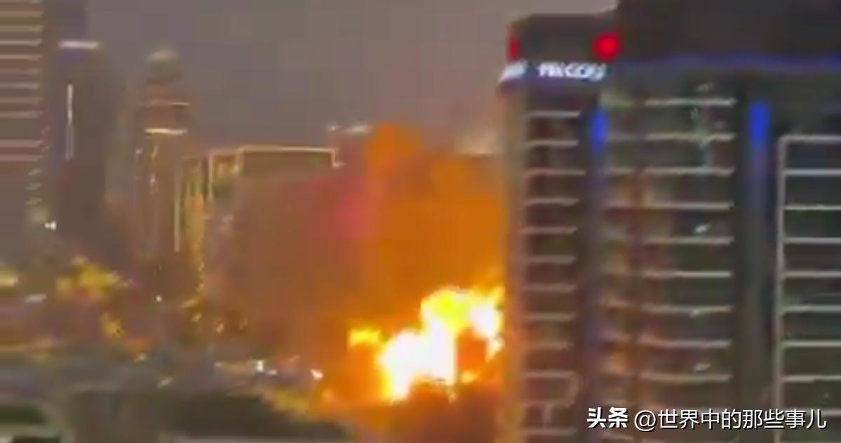 伊朗袭击了摩萨德总部！正式宣布关闭霍尔木兹海峡！美以轰炸了伊朗20多个省份！  