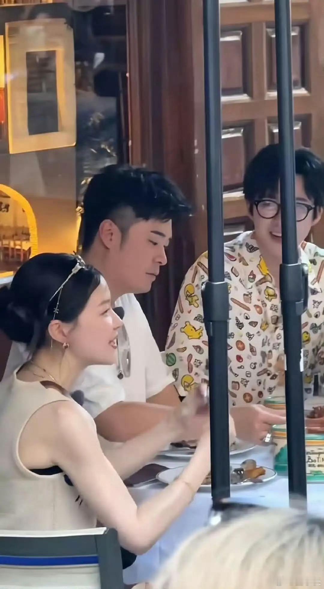 不要怀疑任何一张能进娱乐圈的脸我只能说不懂欣赏金靖的美真的吃亏了好吗？娱乐圈美女