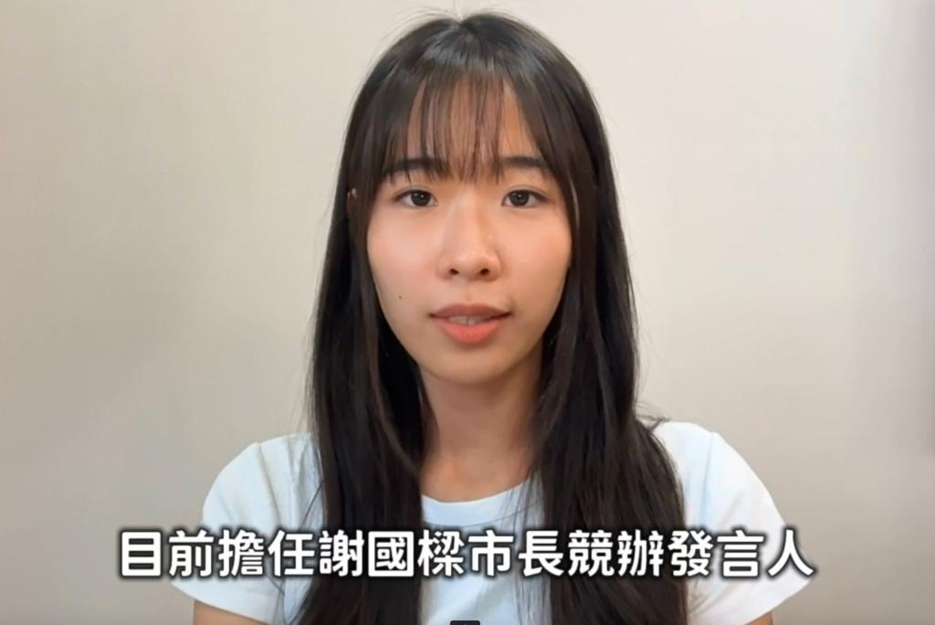 七堵南兴市场的整条街巷，都被谢国梁谢票的热闹氛围填满了。
从市场入口开始，沿途的